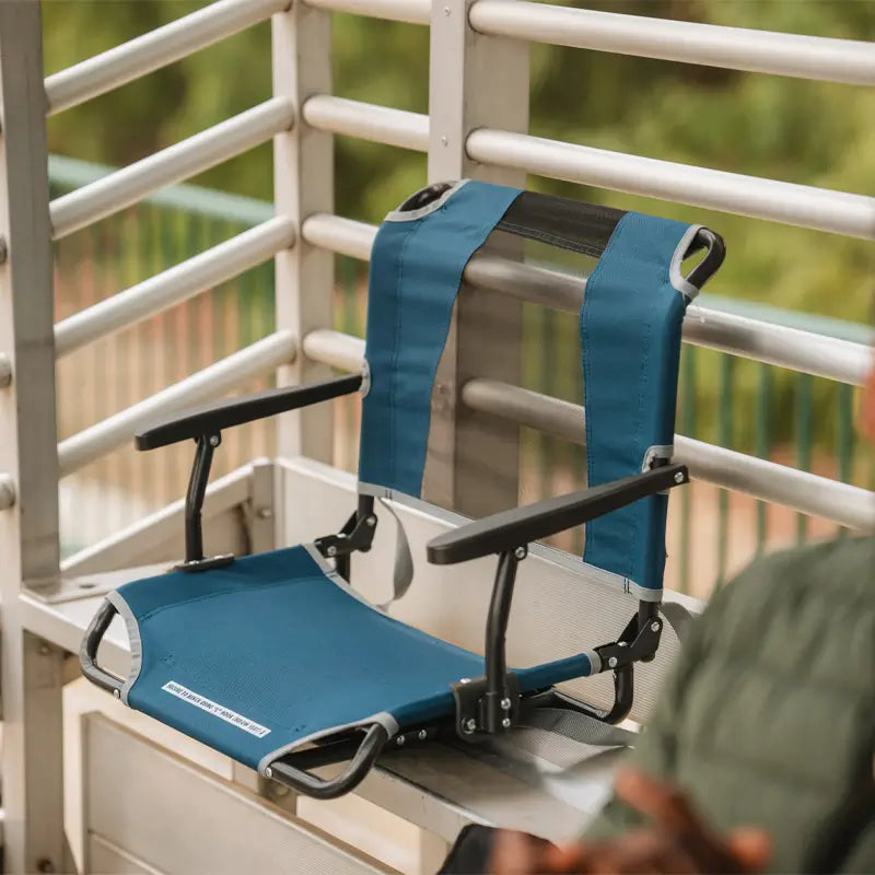 Big Comfort Stadium Chair™ with Armrests | Reserve DR56